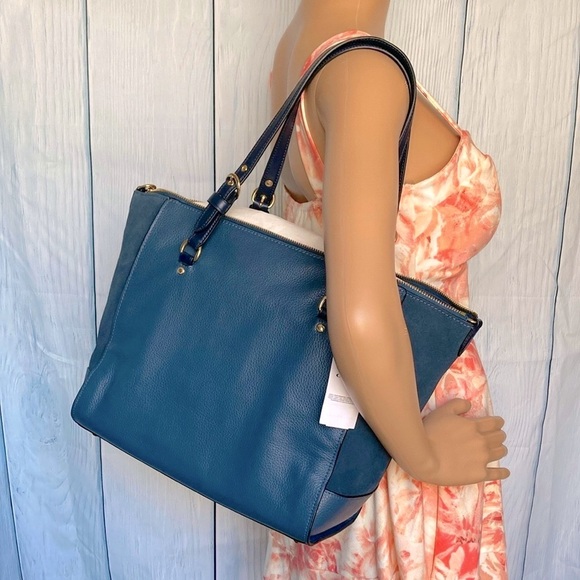 NWT!! Coach Kleo Carryall Tote Bag - Picture 3 of 16